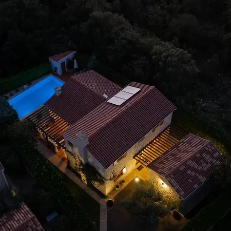 Paula Holiday home Ugljan